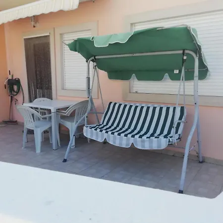 Salmon Near Sao Martinho Do Porto By Trip2portugal Holiday home Alfeizerao